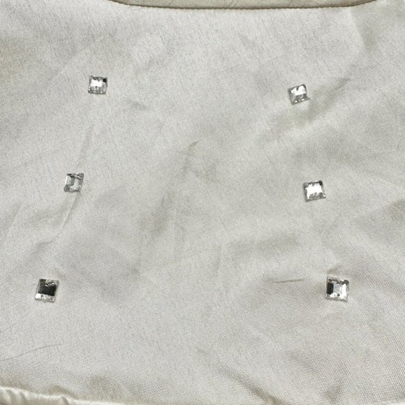 Rodeo Home Christmas Tree Skirt 56in Round Silver White Faux Gems Bling Accents - Picture 8 of 10